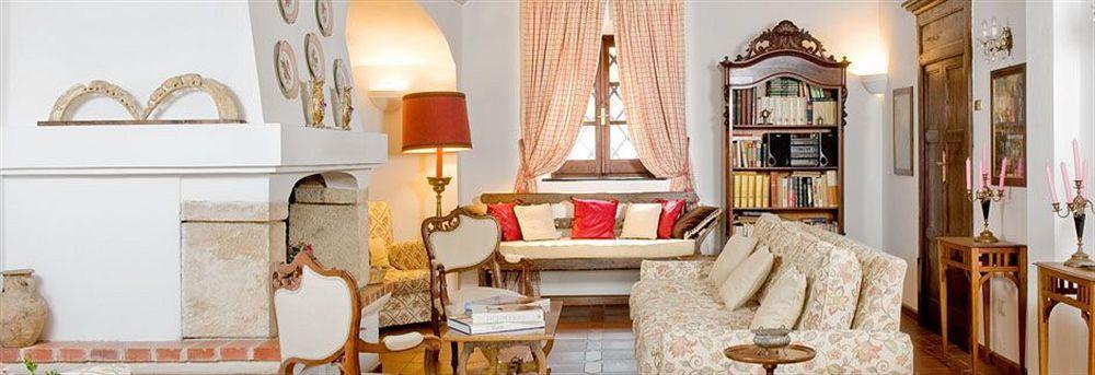 Lucrezia 3*